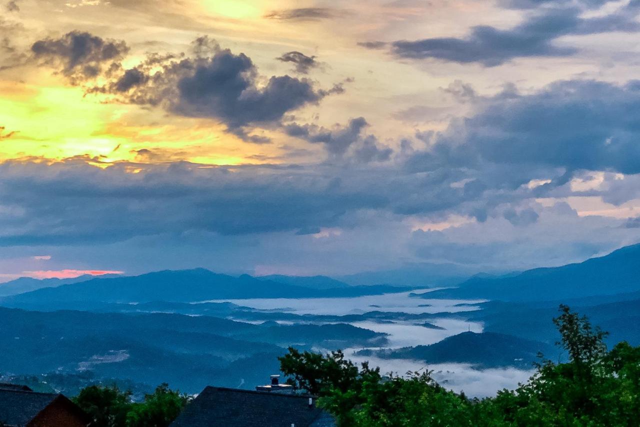 Gatlinburg Summit 1206 Winter Special Apartment Bagian luar foto